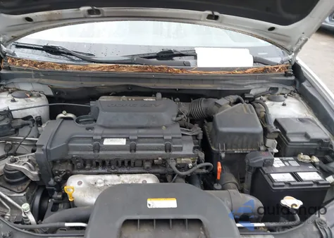 2008 Hyundai Elantra Gls/Se z USA, uszkodzony, nr VIN KMHDU46D28U443189